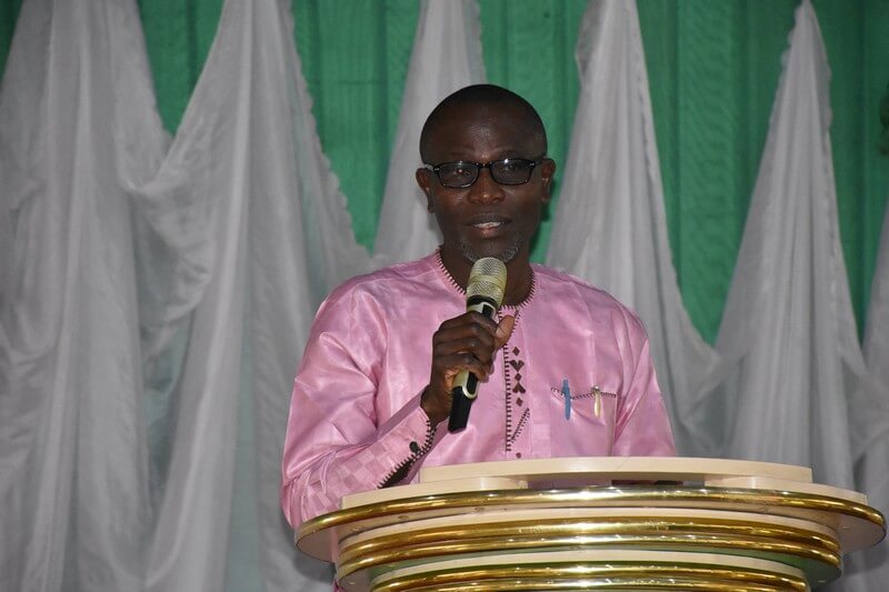 Rev. Dr. Diran Adeleke Ministering